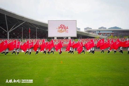 拉什福德因病缺席训练 本周英超比赛出战成疑根据包括曼联跟队SamuelLuckhurst在内的多位记者报道，拉什福德因病缺席了曼联12月8日的训练，本周英超曼联对阵伯恩茅斯的比赛出战成疑。